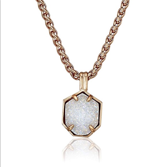 Kendra Scott Jewelry - Kendra Scott rose gold druzy necklace Kendra Scott Jewelry - Kendra Scott rose gold druzy necklace